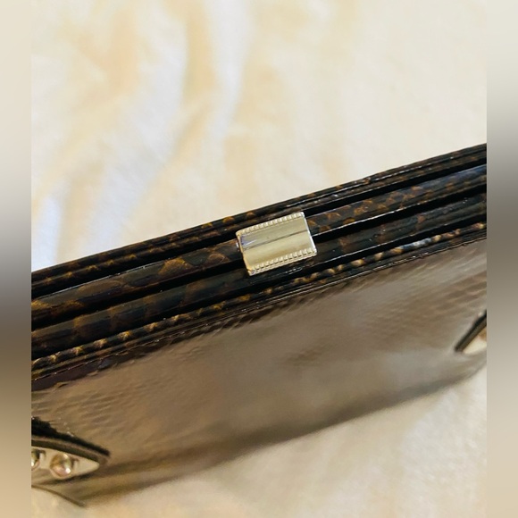 Genuine Leather Snake-Embossed with Silver Clasp closure. Made in France 🇫🇷 - Picture 8 of 12